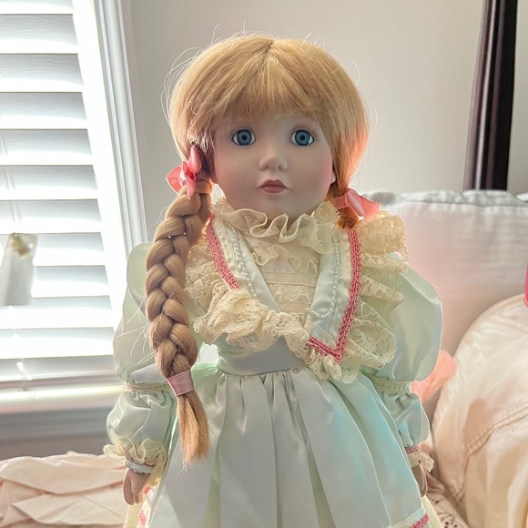 Porcelain Doll, with Satin Dress, and Hat. - Picture 7 of 7